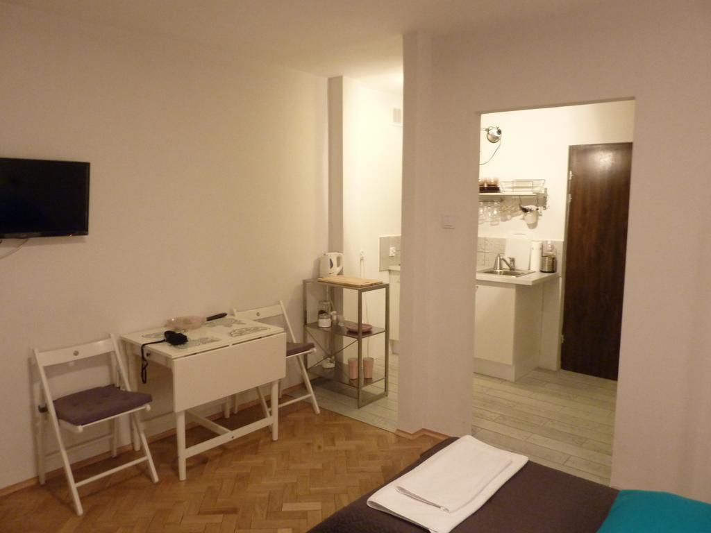 Koro De Varsovio - Apartament Ciasna 10 Eksteriør bilde