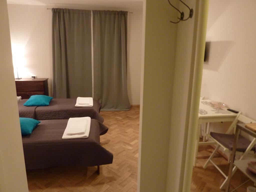 Koro De Varsovio - Apartament Ciasna 10 Eksteriør bilde